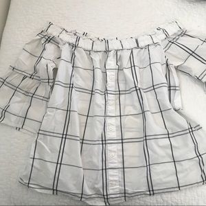 Abercrombie off shoulder blouse